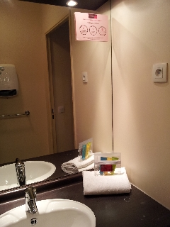 Hotel Cerise Chatou