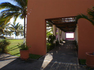 Hotel Cerritos Resort
