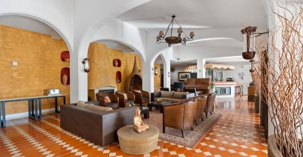 Hotel Cerro Da Marina
