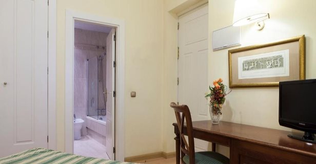 Hotel Cervantes Sevilla