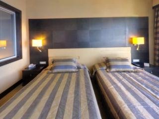 Hotel Charisma De Luxe