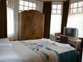 Hotel Charlies