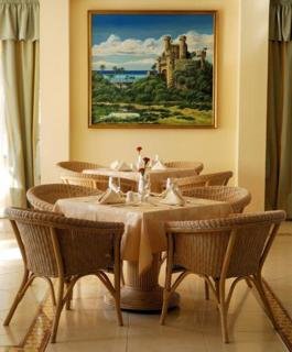 Hotel Chateau Miramar
