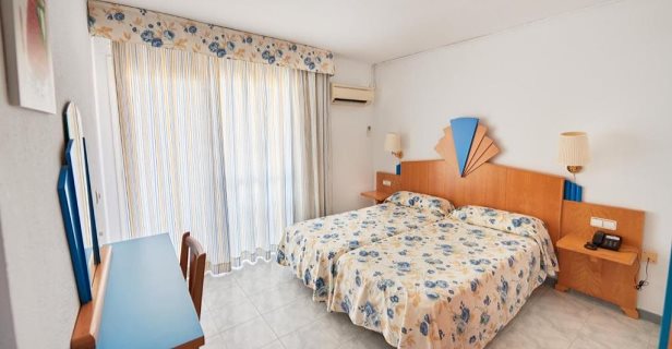 Hotel Checkin Blanes
