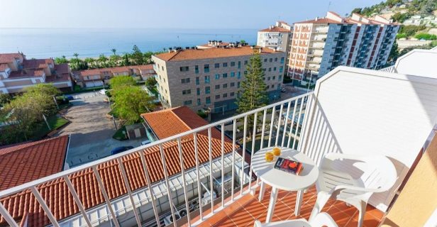 Hotel Checkin Catalonia