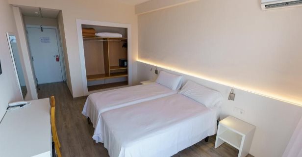 Hotel Checkin Catalonia
