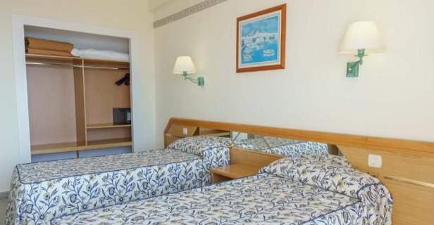 Hotel Checkin Catalonia