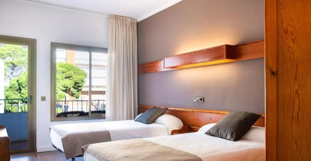 Hotel Checkin Flamingo Estartit