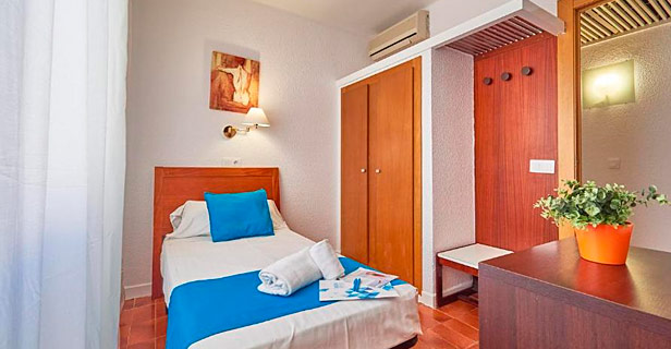 Hotel Checkin Torredembarra