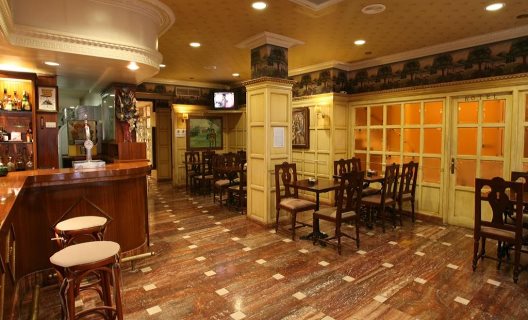 Hotel Chef Rivera