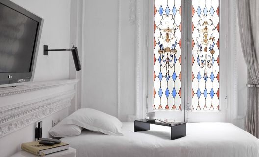 Hotel Chic & Basic Born