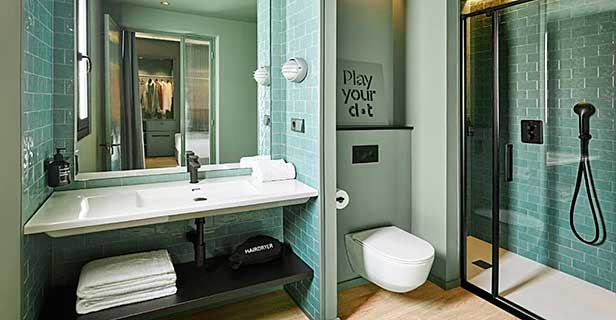 Hotel Chic & Basic Dot