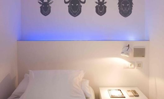 Hotel Chic & Basic Tallers