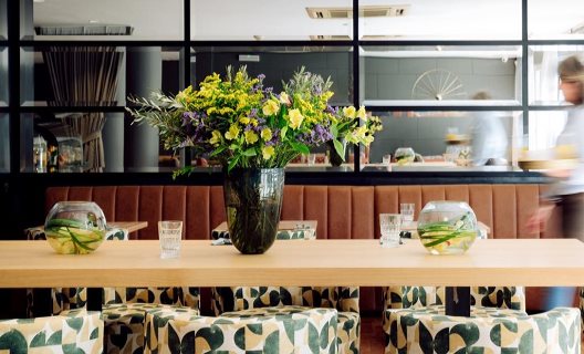 Hotel Chic & Basic Velvet
