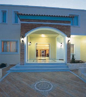 Hotel Chrispy Village