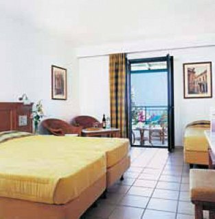 Hotel Chrissi Amoudia