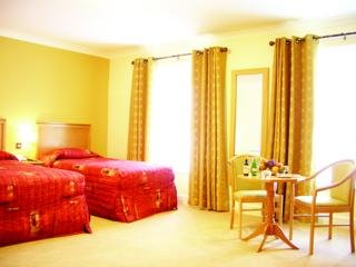 Hotel Cill Aodain Court