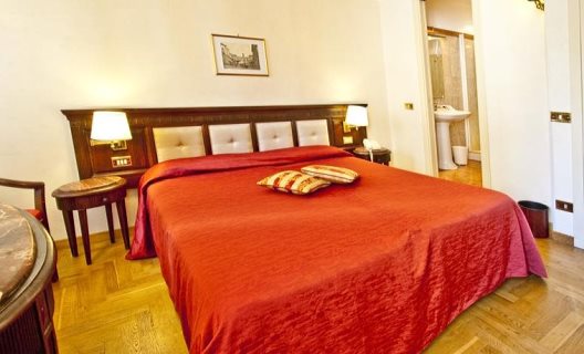 Hotel Cinquantatre