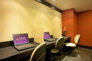 Hotel Cite Cosmos