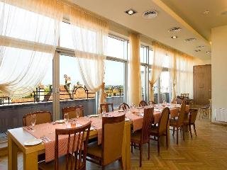 Hotel City Bruninieks