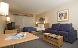 Hotel City Express Mexicali