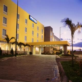 Hotel City Express Nuevo Laredo