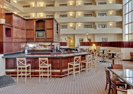 Hotel Clarion, A Roberts