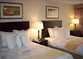 Hotel Clarion And Conference Center Downtown