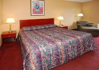 Hotel Clarion & Conference Center