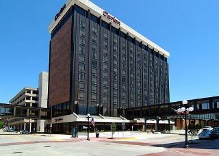 Hotel Clarion & Conference Center