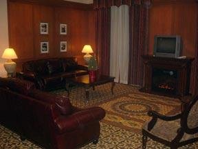 Hotel Clarion Detroit Metro Airport
