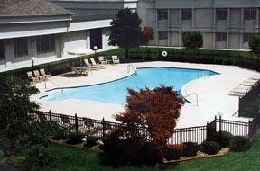 Hotel Clarion Detroit Metro Airport