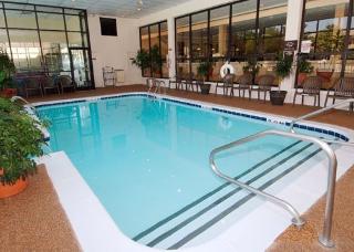 Hotel Clarion Inn Airport