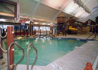Hotel Clarion Inn Amana Colonies And Wasserbahn Waterpa