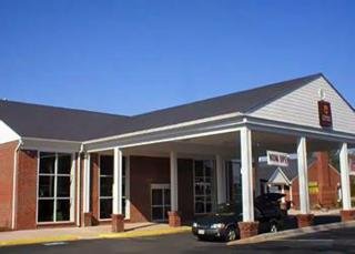 Hotel Clarion Inn And Suites
