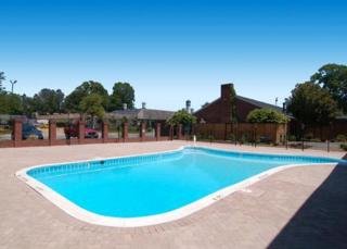 Hotel Clarion Inn & Suites