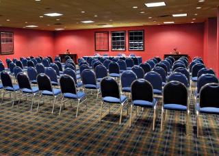 Hotel Clarion Inn & Suites Fairgrounds
