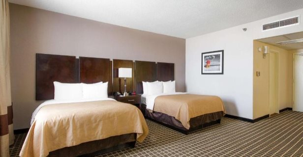 Hotel Clarion Inn Suites Miami Airportl