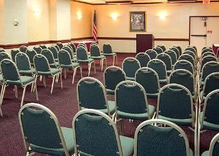 Hotel Clarion Inn & Suites Near Fort Sam Houston
