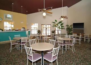Hotel Clarion Suites