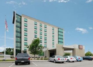 Hotel Clarion Suites Central