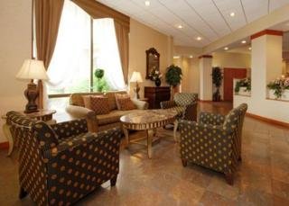 Hotel Clarion & Suites Conference Center