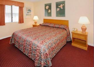 Hotel Clarion Suites Inn