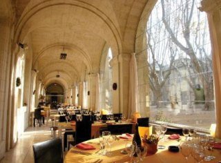 Hotel Cloitre Saint Louis