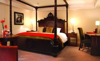 Hotel Clontarf Castle