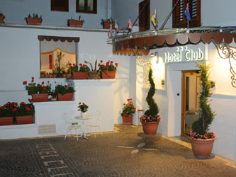 Hotel Club