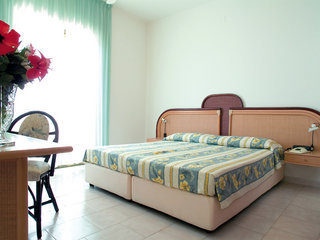 Hotel Club Bridge