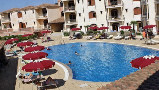Hotel Club Esse Posada Beach Resort