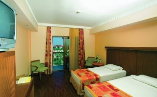 Hotel Club Grand Aqua