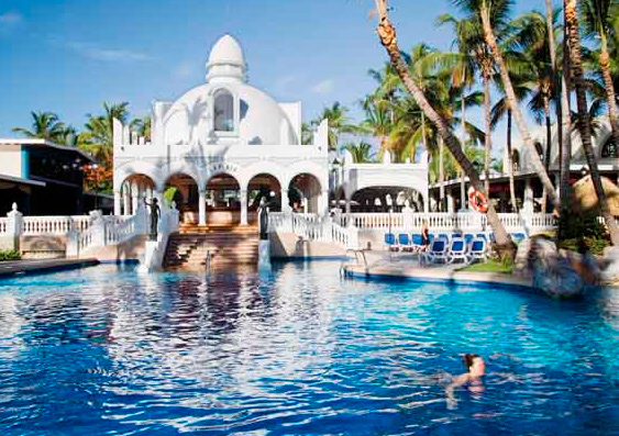 Hotel Club Riu Bambú